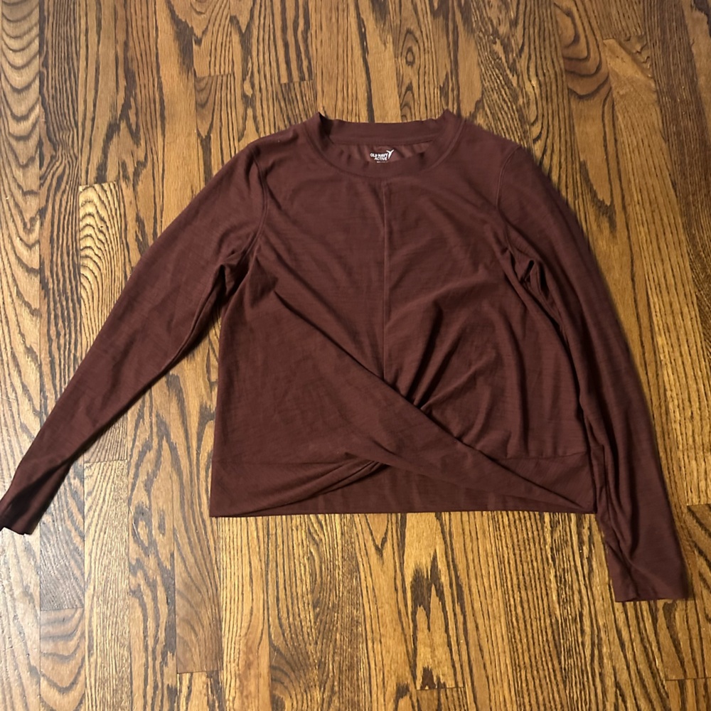 Old Navy Women's Long Sleeve Tee - maroon